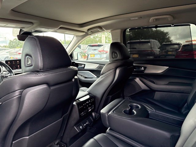 Used 2023 Acura MDX w/ Technology Package FWD image 28