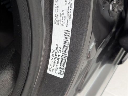 Used 2022 RAM 1500 Big Horn image 17