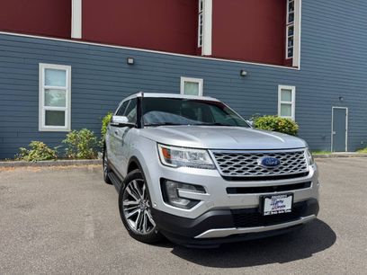 Used 2017 Ford Explorer Platinum