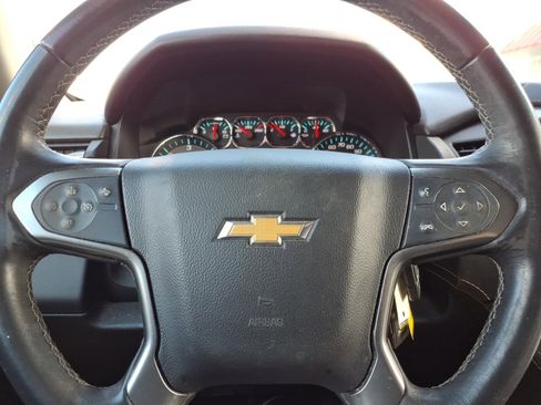 Used 2019 Chevrolet Tahoe LS w/ Enhanced Driver Alert Package AWD/4WD image 19