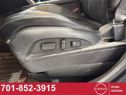 Used 2012 Chevrolet Equinox LTZ image 34