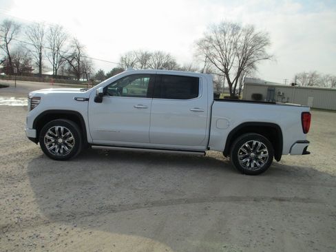New 2026 GMC Sierra 1500 Denali image 8