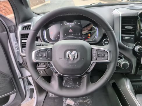 New 2026 RAM 1500 Big Horn AWD/4WD image 24