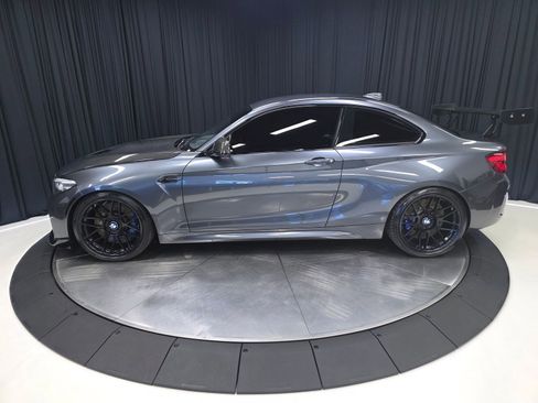 Used 2018 BMW M2 RWD image 11