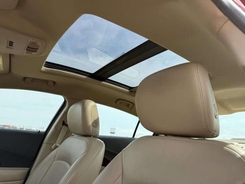 Used 2012 Buick LaCrosse Premium FWD image 10