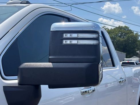 Used 2022 GMC Sierra 2500 Denali w/ Denali Ultimate Package AWD/4WD image 12