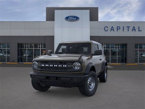 New 2025 Ford Bronco 2-Door image 2