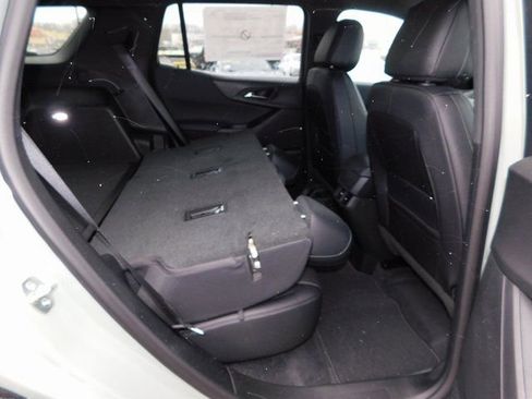 New 2026 Chevrolet Equinox LT w/ Convenience Package II image 25