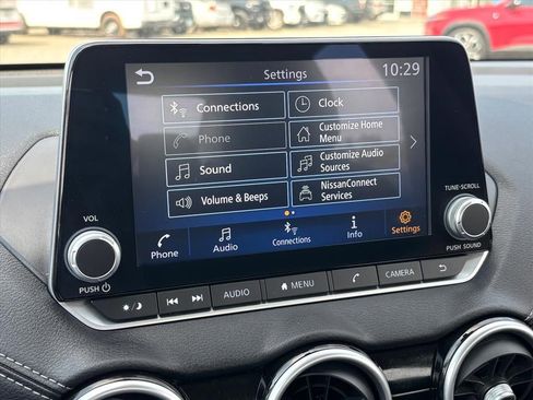 Used 2025 Nissan Sentra SV FWD image 20