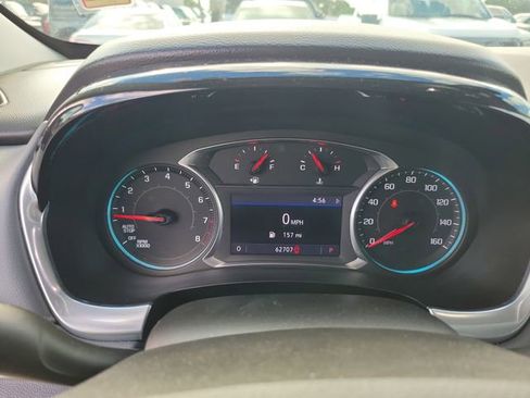 Used 2021 Chevrolet Traverse LT w/ LT Premium Package image 25