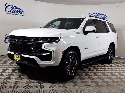 Used 2021 Chevrolet Tahoe Z71 w/ Z71 Signature Package image 5