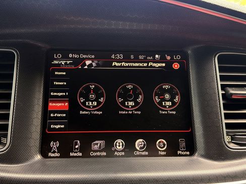Used 2016 Dodge Charger R/T Scat Pack w/ Beats Audio Group RWD image 28