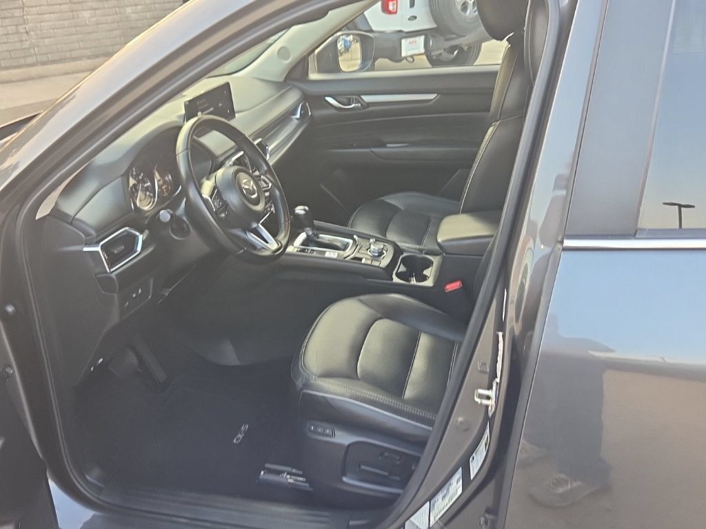 Used 2025 MAZDA CX-5 AWD 2.5 S w/ Preferred Package image 4