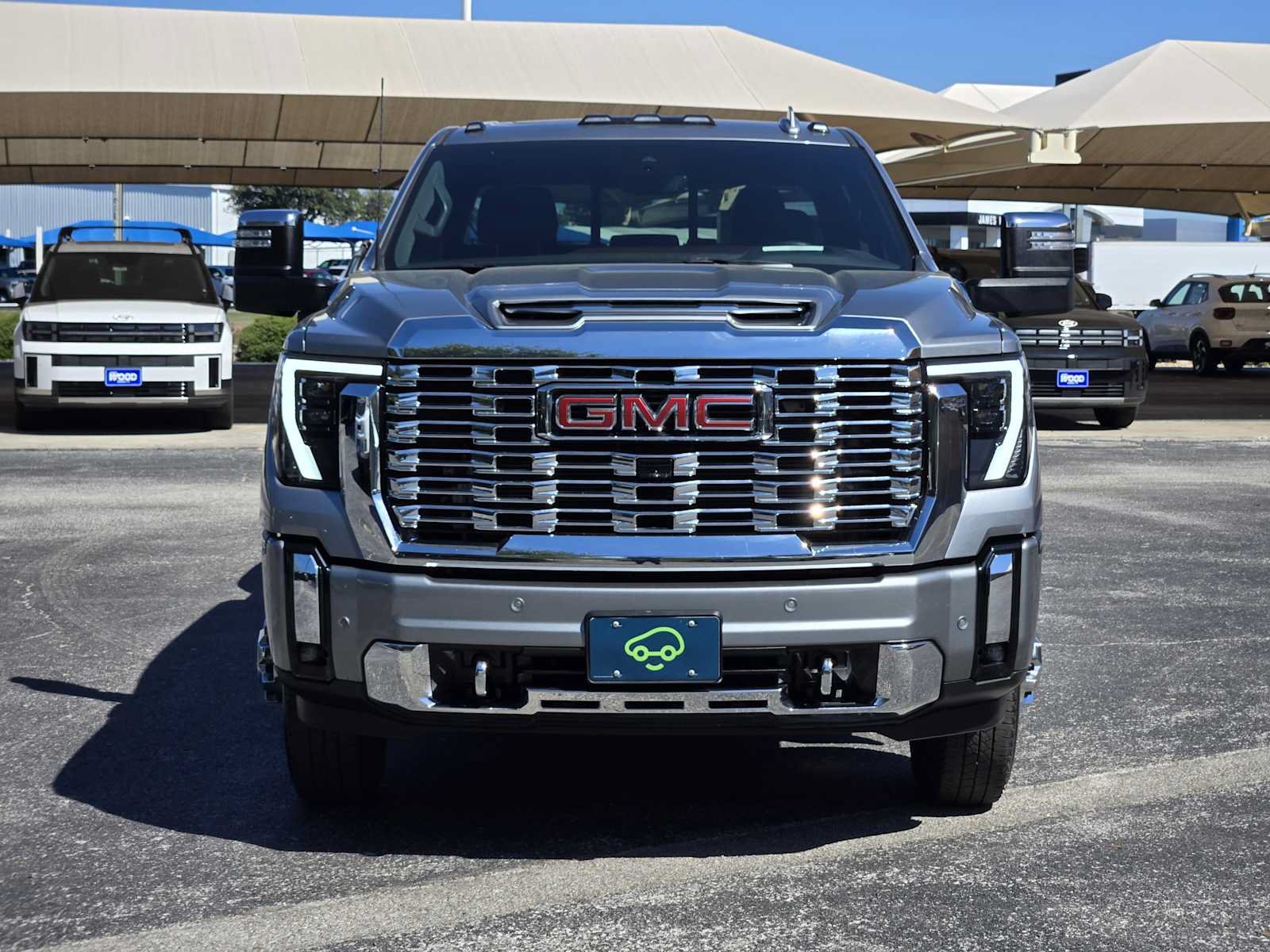 Certified 2024 GMC Sierra 3500 Denali w/ Denali Reserve Package AWD/4WD image 3