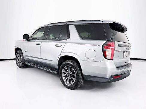 Used 2023 Chevrolet Tahoe Z71 w/ Luxury Package AWD/4WD image 7