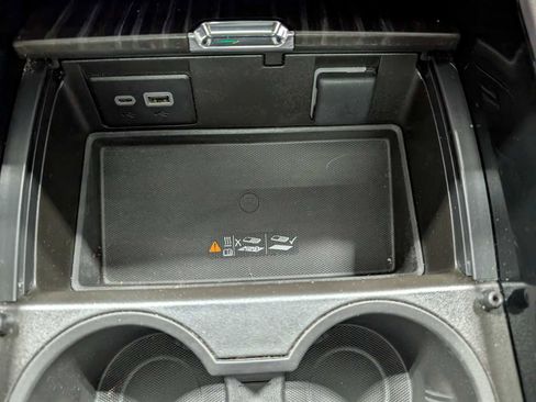 Certified 2023 GMC Yukon Denali w/ LPO, Floor Liner Package AWD/4WD image 31