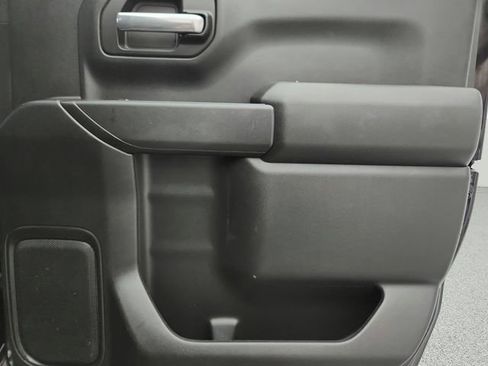 Used 2019 Chevrolet Silverado 1500 LT w/ All-Star Edition AWD/4WD image 29