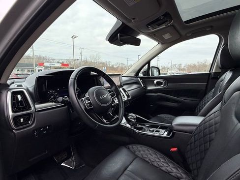 Used 2023 Kia Sorento SX image 10