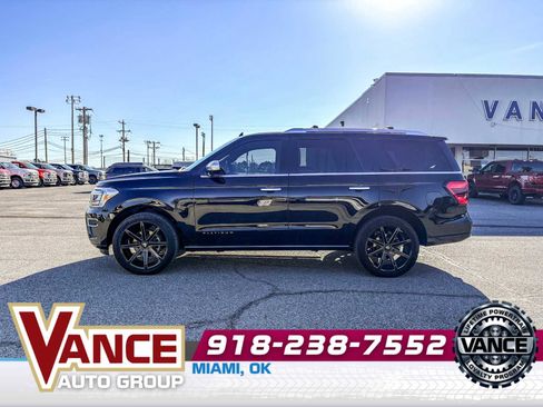 Used 2022 Ford Expedition Platinum AWD/4WD image 4