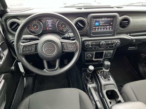 Used 2023 Jeep Wrangler Sport image 12