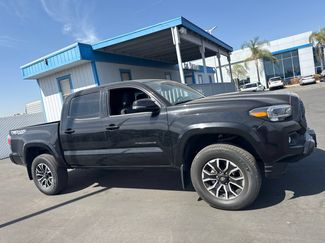 Used 2023 Toyota Tacoma TRD Sport w/ Black Out Package (TMS) AWD/4WD video 1