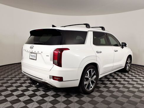 Certified 2022 Hyundai Palisade Limited AWD/4WD image 4