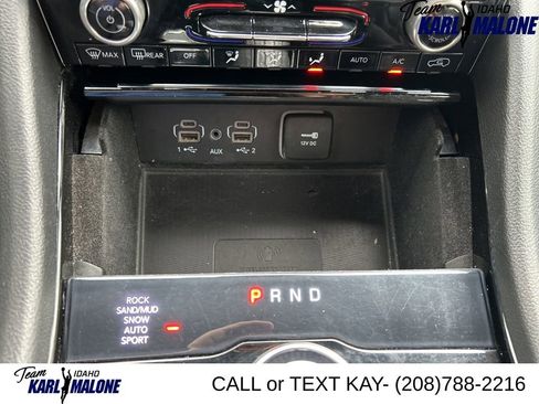 Used 2021 Jeep Grand Cherokee L Overland w/ Luxury Tech Group IV AWD/4WD image 39