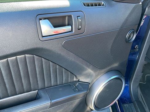 Used 2012 Ford Mustang Shelby GT500 w/ SVT Performance Pkg image 14