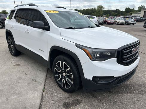 Used 2019 GMC Acadia SLT w/ Black Edition AWD/4WD image 3
