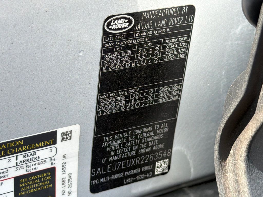 Used 2024 Land Rover Defender 110 S AWD/4WD image 33