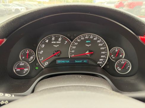 Used 2006 Chevrolet Corvette Convertible RWD image 13
