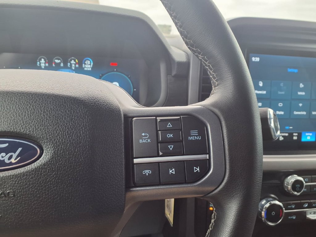 Used 2025 Ford F150 XLT w/ Equipment Group 301A Standard AWD/4WD image 9