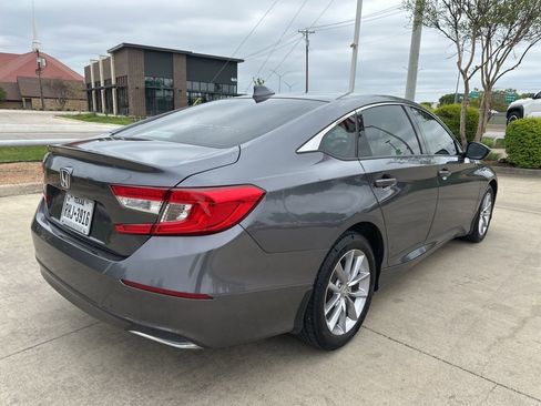 Used 2022 Honda Accord LX image 10