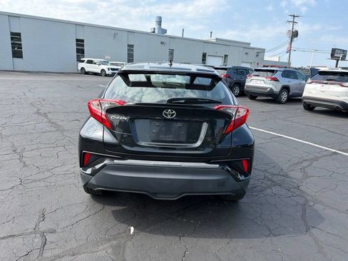 Used 2018 Toyota C-HR XLE FWD image 7