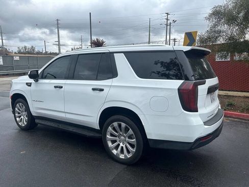 Used 2021 GMC Yukon SLE w/ Gmc Pro Safety Plus Package RWD image 9