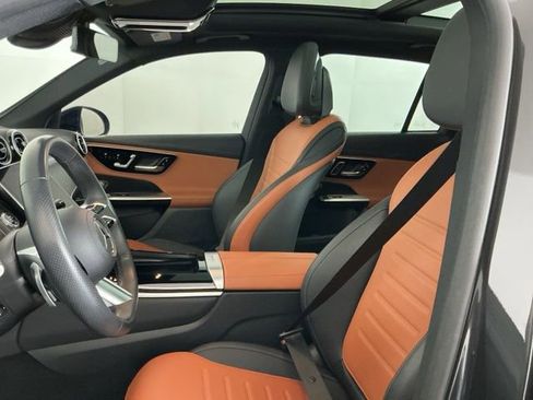 Used 2023 Mercedes-Benz GLC 300 4MATIC image 15