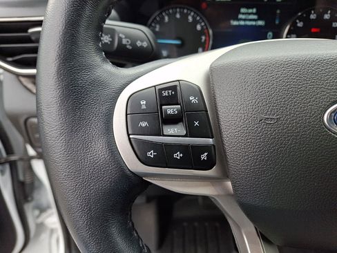 Used 2022 Ford Explorer Limited w/ Equipment Group 301A image 22