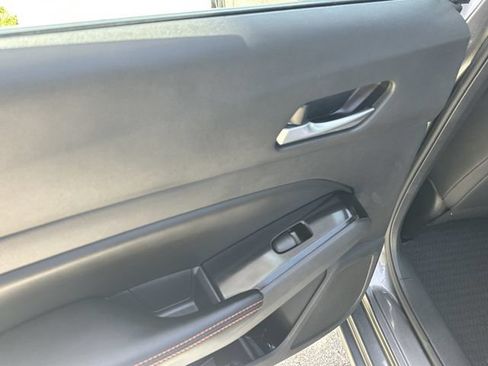 Used 2023 Nissan Altima 2.5 SR FWD image 13