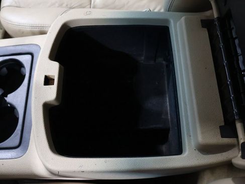 Used 2007 GMC Yukon SLT w/ SLT Preferred Equipment Group image 27