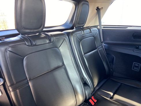 Used 2022 Lincoln Aviator Reserve w/ Equipment Group 201A image 10