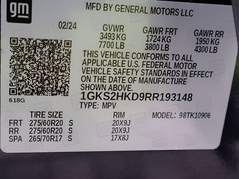 Used 2024 GMC Yukon XL AT4 w/ AT4 Premium Package AWD/4WD image 31