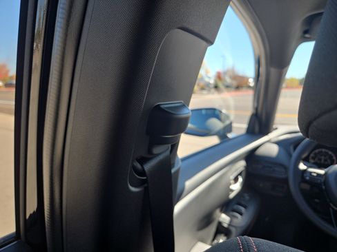 New 2026 Honda HR-V Sport image 14