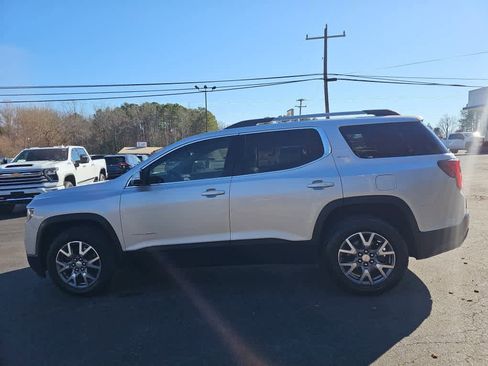 Used 2020 GMC Acadia SLT w/ Trailering Package image 6