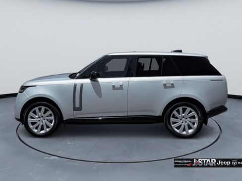 Used 2024 Land Rover Range Rover SE AWD/4WD image 8