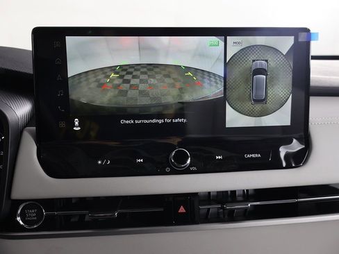 New 2025 Mitsubishi Outlander SEL image 47