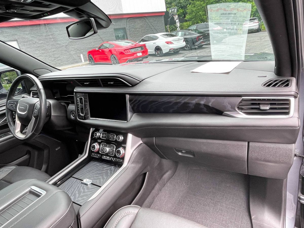 Used 2022 GMC Yukon Denali AWD/4WD image 9