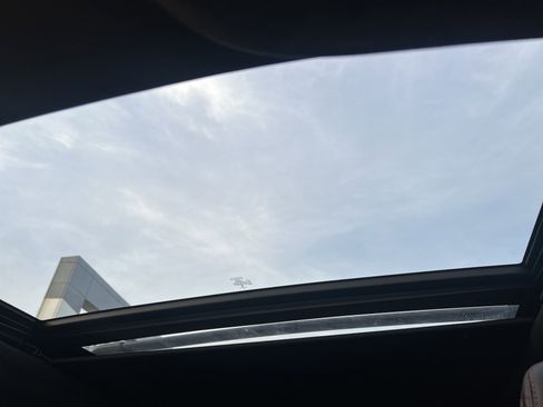 Used 2021 Ford Expedition Max Limited image 27