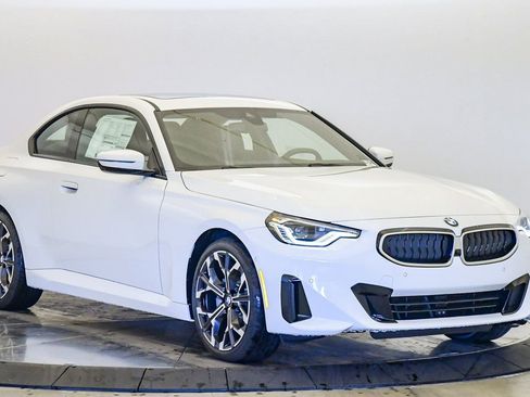New 2026 BMW 230i xDrive Coupe w/ Premium Package image 6