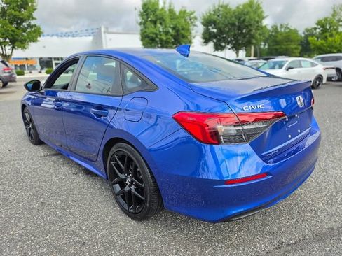 Used 2024 Honda Civic Sport image 3
