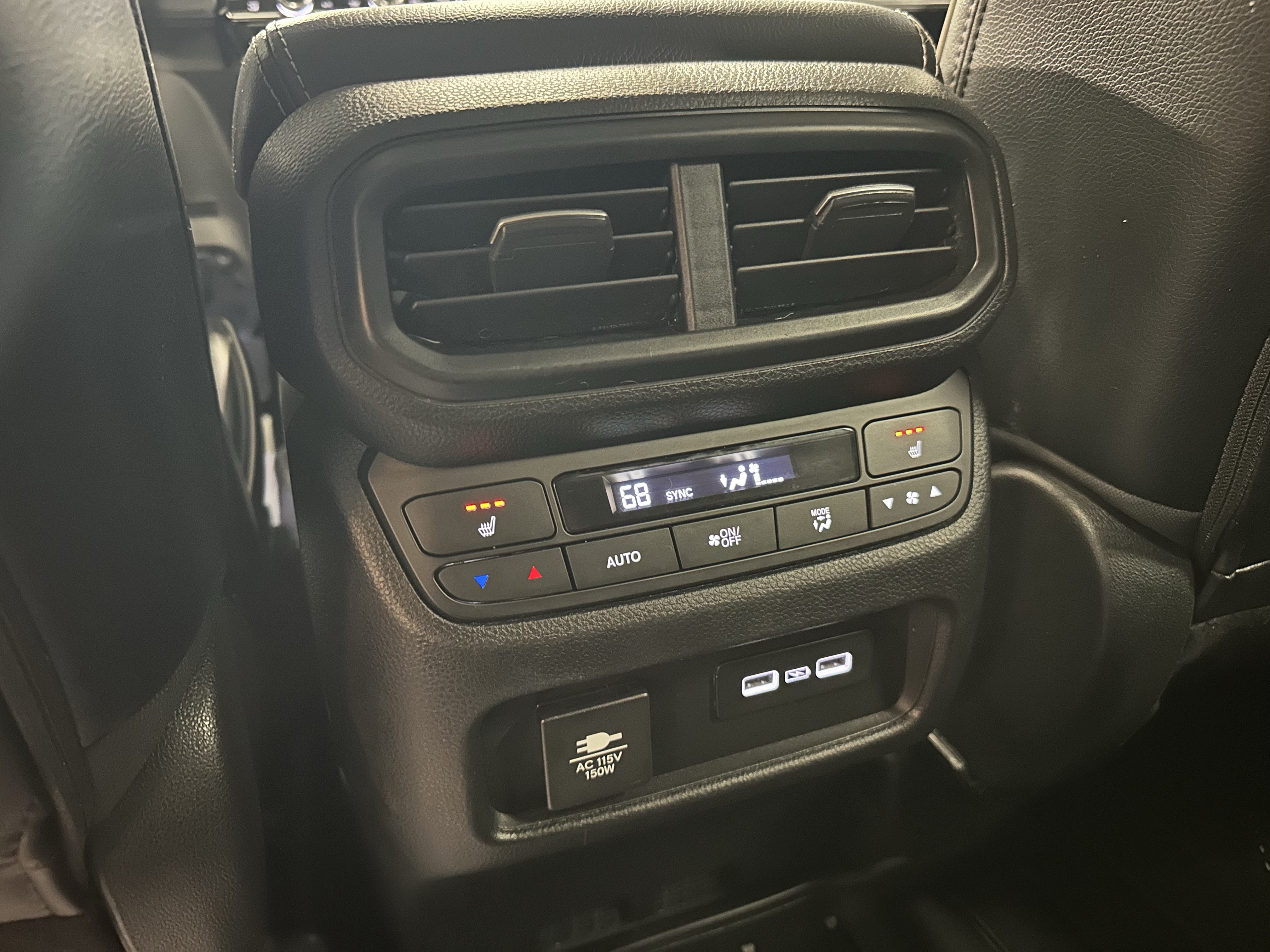 Used 2023 Honda Pilot Elite image 26